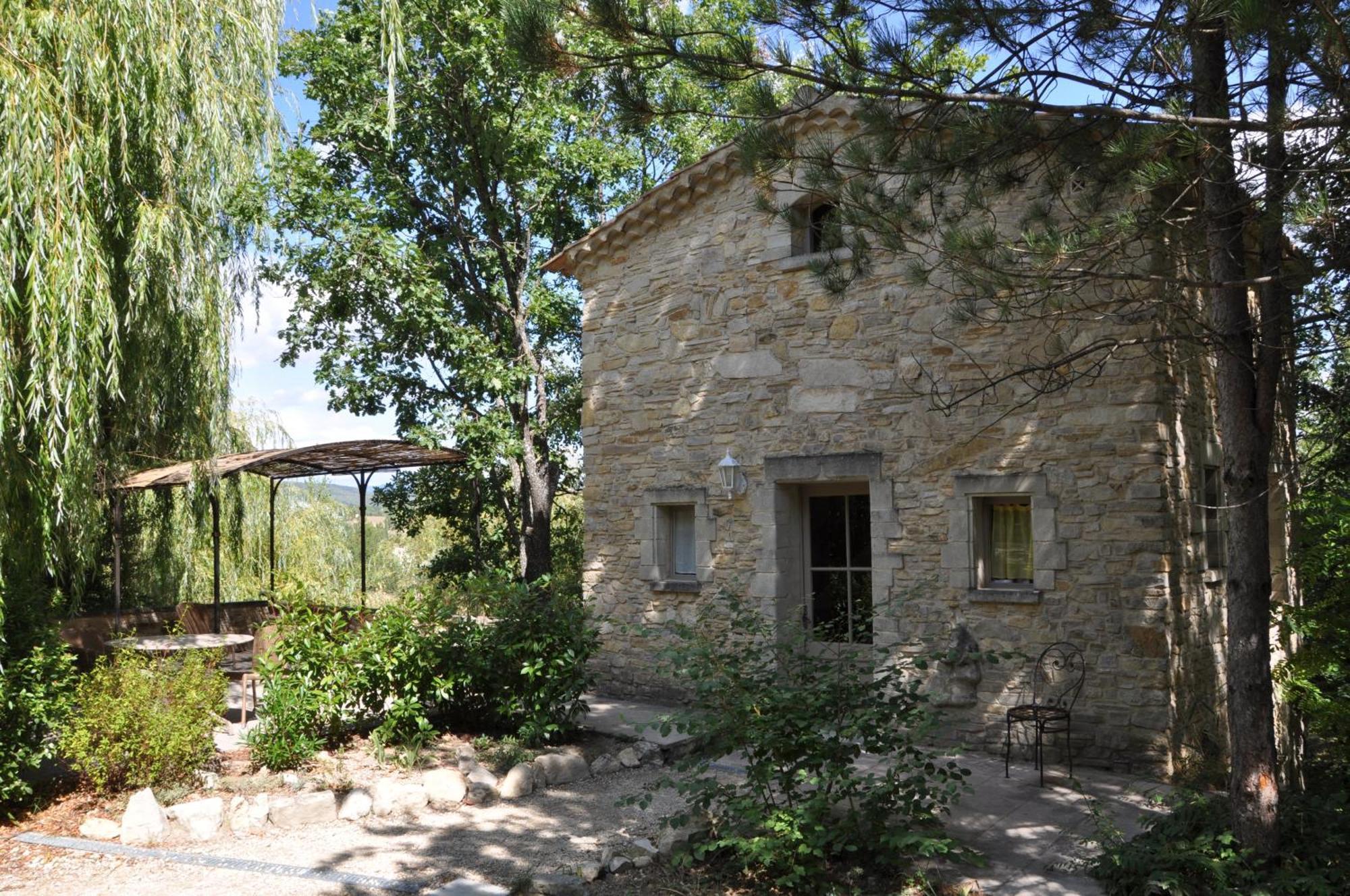 Les Maisons De Chante Oiseau Sigonce Exterior photo